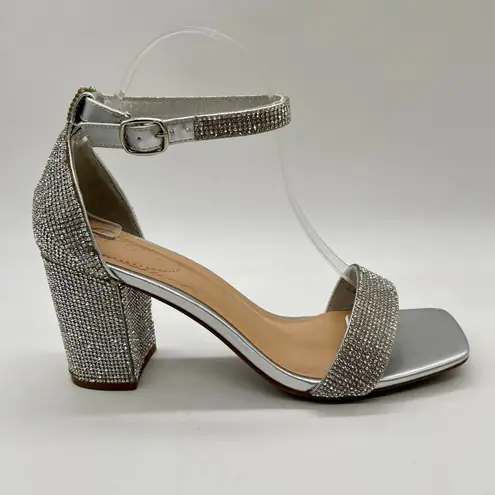 Womens Sandals 8W Wide Silver Rhinestones Open Toe Block Heel C Comfort Brand Size 8