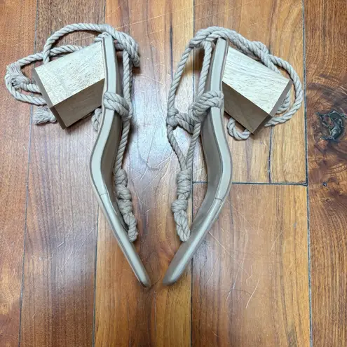 NWOT COVET Shoes Elsa Nude Heels Wood Block Heel Tie Up 8 Tan