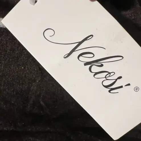 Nekosi Light Brown lightweight Hoodie