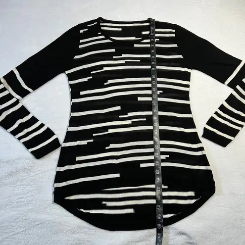 Women's Crewneck Geometric Print Sweater Size S High Low Hem Lightweight Casual Black