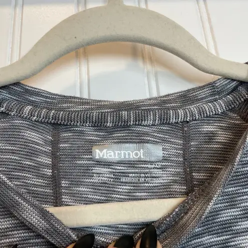 Marmot Women’s Gray Crew Neck Athletic Performance Shirt Top Size L