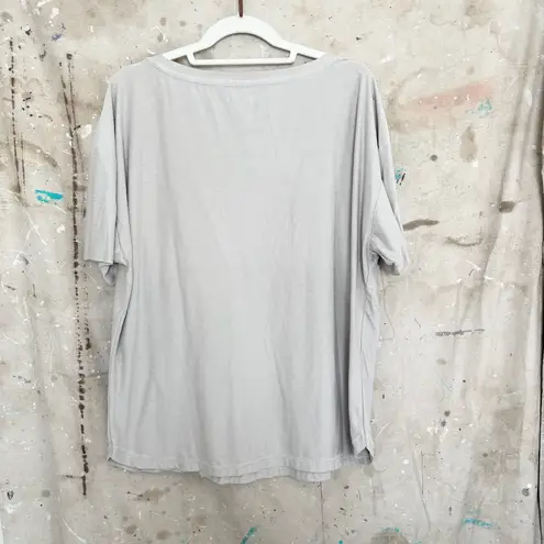 Vuori Lux Performance Tee