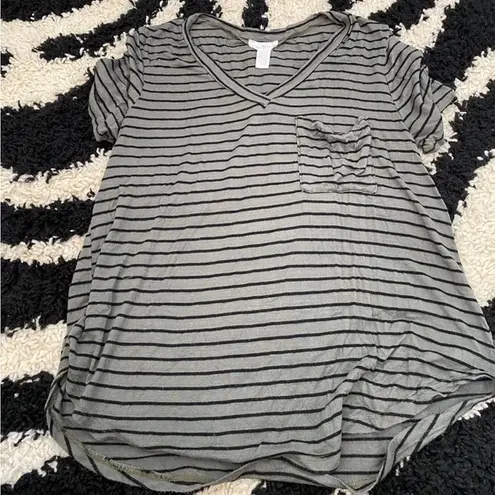 Full Tilt  Striped T-shirt Size Medium