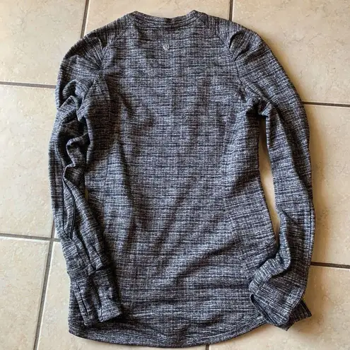 Lululemon  Extra Mile Long Sleeve Running  Ringspun Black White