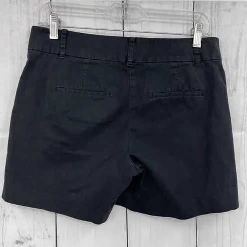 Ann Taylor  Black Devin Fit chino shorts womens Size 4