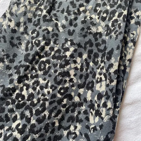 Seven7 Animal Print Leggings in Black and Gray