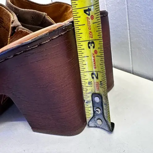 Born BR0036217 Suede Clogs Mules Heels Brown Buckle Size 8M Comfort NEW WITH TAG