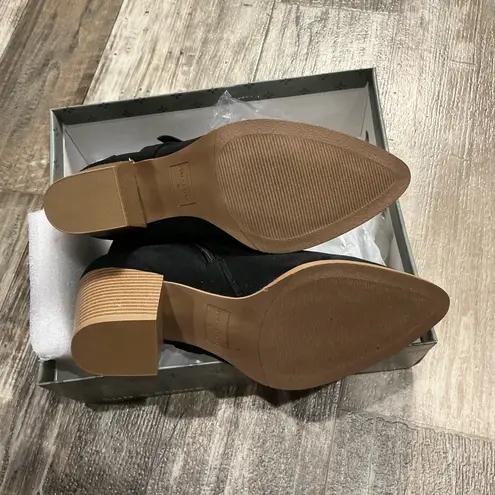 Sun + Stone Black Ankle Boots with Silver Buckles Size 7