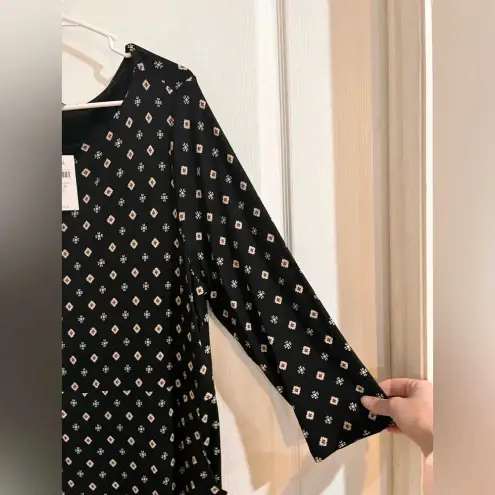 FINAL PRICE J. Jill Geometric Print Jersey Knit Shirt Dress with Pockets Black Size undefined