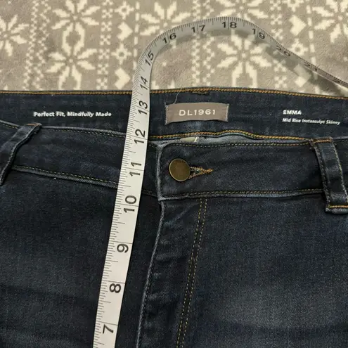 DL1961 Emma Mid Rise Instasculpt Skinny Jean In Blue Size 22W