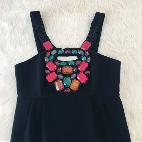 Shoshanna Black Mini Cocktail Dress Sleeveless Beaded Neckline Sheath Size 0
