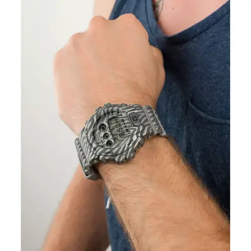 G-Shock Casio DW-6900ZB-8ER Zebra Camouflage Wristwatch