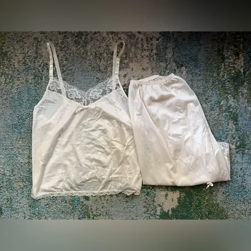 Vintage Custom Collection by Avon skirt slip camisole set, size S/M White Size M