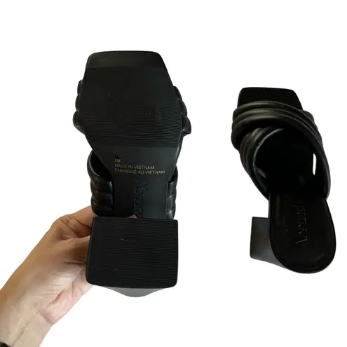 Abound  Women’s Black Block Heel Faux Leather Crossover Strap Sandals Size 5