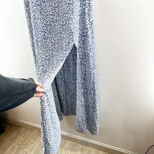 Showpo Sweetheart Neckline Ditsy Floral Slit Flutter Cap Sleeve Maxi Dress Blue Size 16