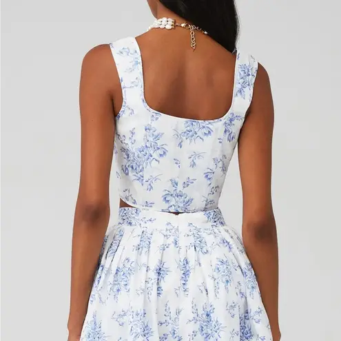 Selfie corset in bed and breakfast duchess Blue