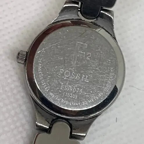 Fossil  F2 women silver tone wrist watch 22mm blue dial quartz analog running