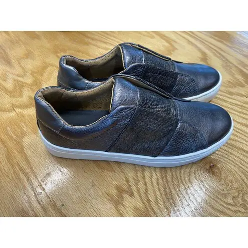 The Flexx Sneakers Women's 7 Black Leather Low Top Laceless Comfort Shoes S29