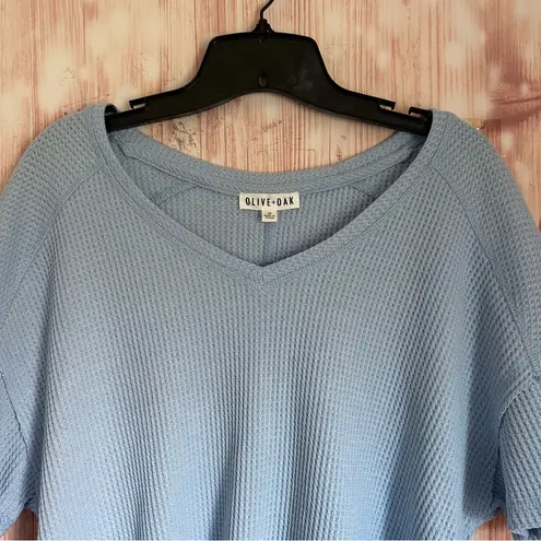 Olive & Oak Baby Blue Short Sleeve Waffle Knit V-Neck T-Shirt