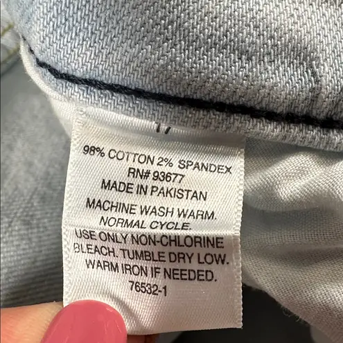 Arizona Jeans Arizona Jean Company Highest Rise Mom Jeans size 17 Brand New Semi- Relaxed Fit