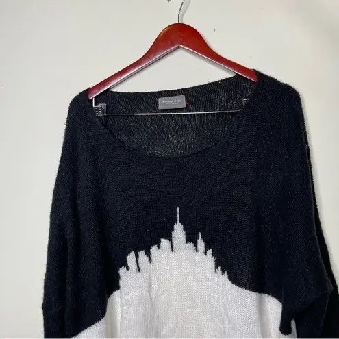 Wooden Ships  Oversized Skyline Black & White Boxed Pullover Sweater sz M / L