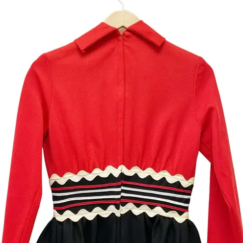 Vintage 1960s Howard Wolf Strawberry Button Ric