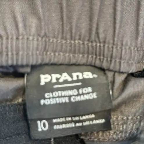 prAna  Gray Pull On Hiking ShortS Size 10 EUC #VEG-2745