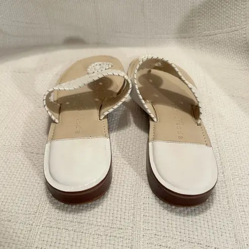 Apostrophe White and Tan Sandals with Classic Design