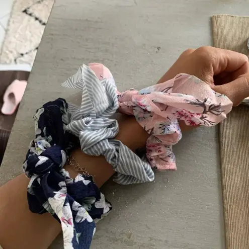 Boutique Pink Flowers Hair Scrunchie & Hair Tie