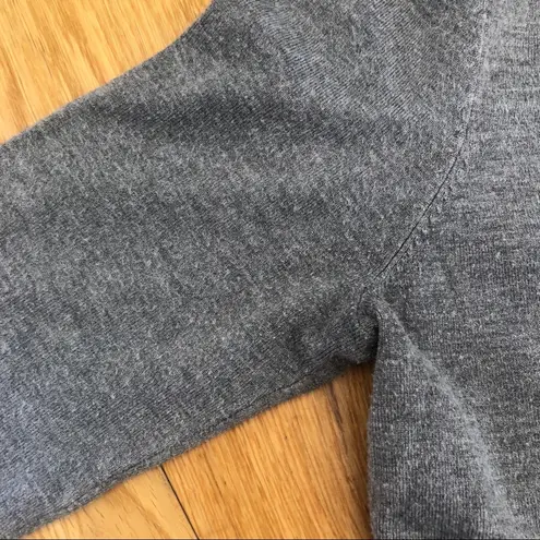 Cable & Gauge Button-Up 3/4 Sleeve Cardigan Grey Medium