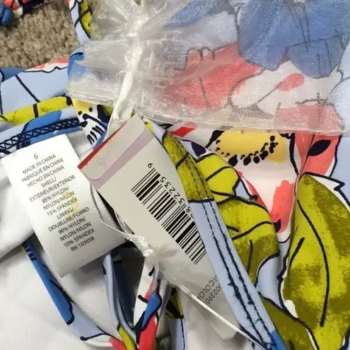 Anne cole Ann Cole blue quilted floral swimsuit. NWT