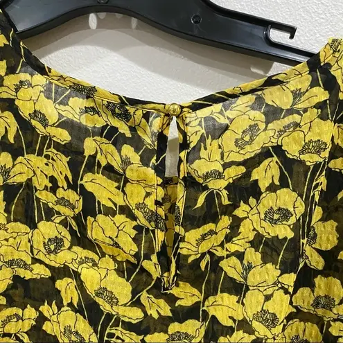 Who What Wear Sale 3/$20 |  Yellow and Black Floral Blouse