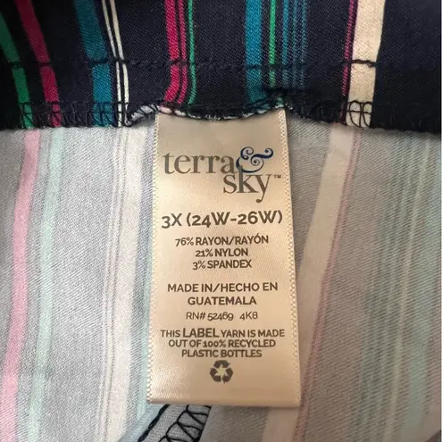 Terra & Sky Navy Blue Multicolor Striped Capri NEW Size 3X