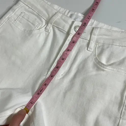 Vervet White High Rise Crop Flare Jeans Size 26 Frayed Hem Stretch Denim