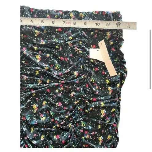 Abound NWT  RUCHED BODYCON STRETCH SKIRT BLACK  DITSEY FLORAL PATTERN SIZE Xs