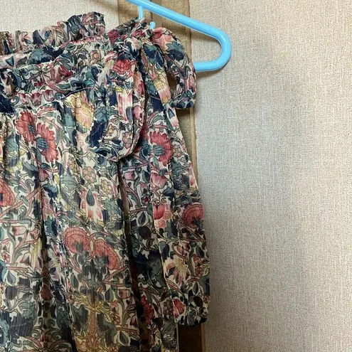 Petite Sophisticate drawstring shoulder Blouse xs