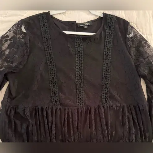 Suzanne Betro Babydoll Blouse Tunic Black Plus Size 1X Crochet & Lace Floral
