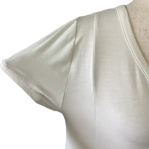 cha cha vente Cap Sleeve Knotched out Back T-shirt