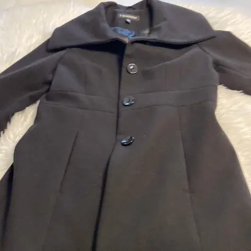 1 Madison Women’s Coat excellent condition long 36” waist 36” and bust 38/40”