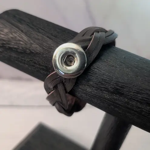 Braided Brown Snap Bracelet