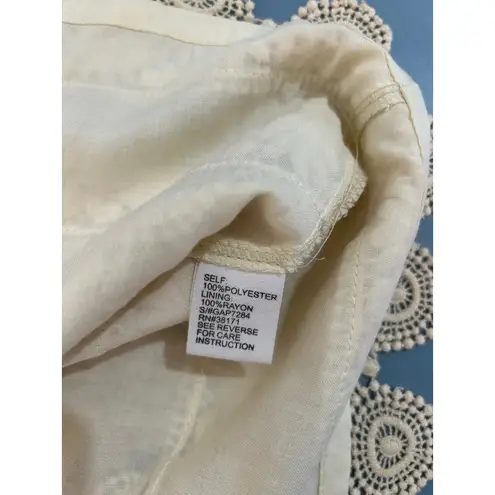 Sabine skirt size M cream crochet short lined festival boho romantic Size M