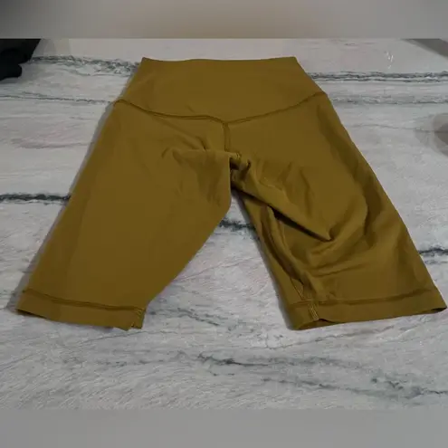 Lululemon  Align Super High Rise Short *10"