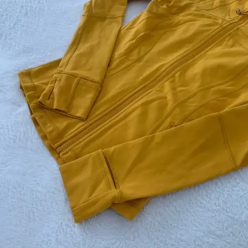 Lululemon Women’s 4  Define Workout Athletic Jacket in Honey Lemon Gold Luon
