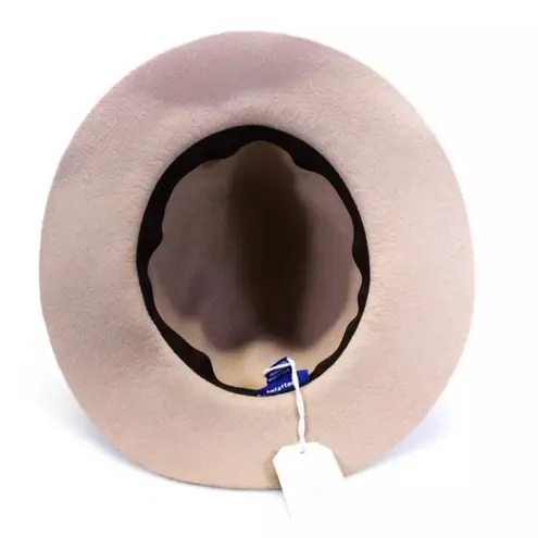 NWT Hat Attack Womens Amelia Hat with Sueded Tie Trim