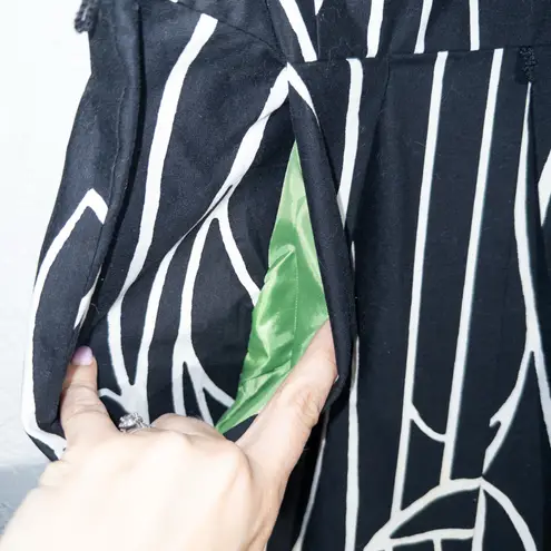 Madison Leigh Black & White Patterned A-Line Dress Size 4 Petite