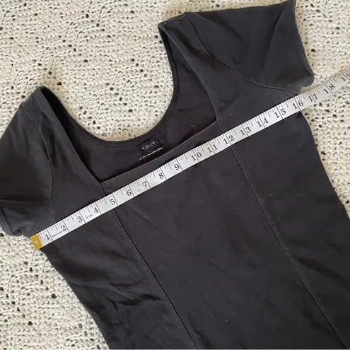 Urban Outfitters  Square Neck Short Sleeve Bodysuit Black (Large)