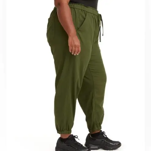 Levi's NWT Levi’s Plus Size Off Duty Joggers Pants Green Pockets Womens 24W MSRP$60