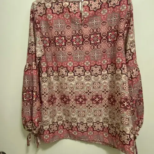 Mini + Daphne Womens Blouse Top M Medium Pink Red Brown Gray Boho Bohemian Print