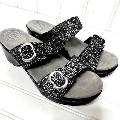 Dansko  Sophie Black Metallic Sandals Sz 40 403 - Image 1