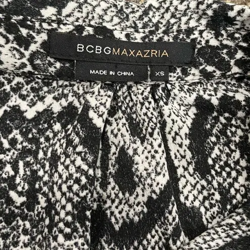 BCBGMAXAZRIA  Snake Skin Print Button Down Tunic Top Sz XS Oversized Boho Chic